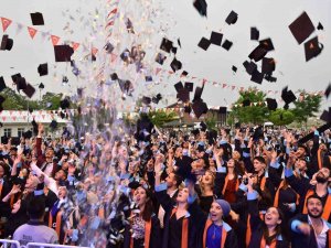 Mtü’de Mezuniyet Töreni