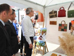Bingöl’de Kadınların El Emekleri Görücüye Çıktı