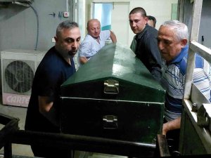 Asker Torununun Yemin Töreninde Kalbine Yenik Düştü