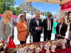 Afyonkarahisar’da El Sanatları Teknoloji Sergisi