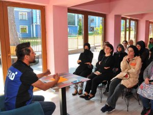 Ev Hanımlarına Afet Eğitimi