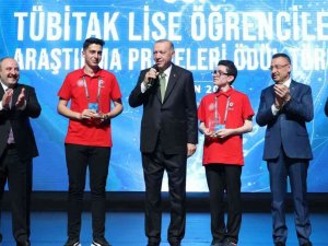 Erzincan Fen Lisesi Yapay Zekâda Türkiye İkincisi
