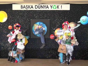 Lise Öğrencileri Sıfır Atığa Dikkat Çekti