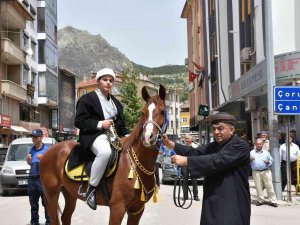 Akşemseddin Dualar İle İ̇stanbul’a Uğurlandı