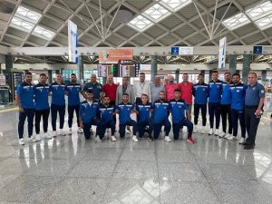 Gaziantep Polisgücü Spor Erkek Hokey Takımı’na Vize Engeli