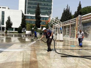Büyükşehir’den Toz Taşınımına Müdahale