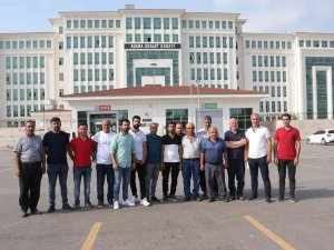 Arıcılar, Ucuz Şeker Vaadiyle Dolandırıldıklarını Öne Sürdü