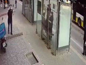 Hırsızları Gören Büfeci Vatandaşları Uyararak Hırsızlığı Önledi