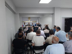 Ak Parti Bozüyük İ̇lçe Başkanlığı Yönetim Kurulu Toplandı