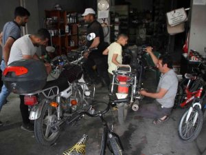 Bisiklet Sezonunun Açılması Tamircilerin Yüzünü Güldürdü