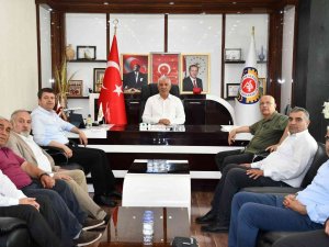 Chp Heyeti Başkan Uslu İle Bir Araya Geldi