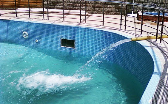 Havuz suları mikrop saçıyor!