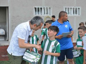 Bursaspor’da Sertifa Töreni Gerçekleştir