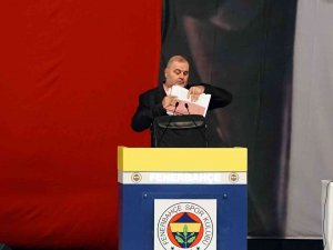 Fenerbahçe’de 2 Üye İhraç Edildi