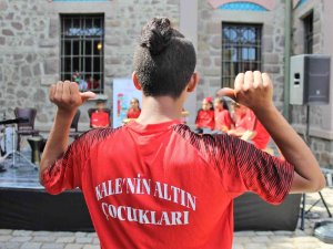 “Kale’nin Altın Çocuklarından” Eğlenceli Konser