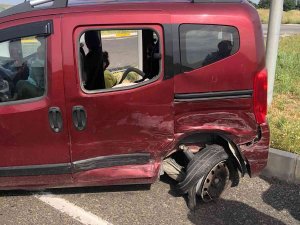 Tekirdağ’da Trafik Kazası: 2 Yaralı