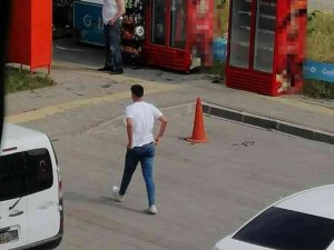 Sokak Ortasında Doktorla Esnaf Kavga Etti