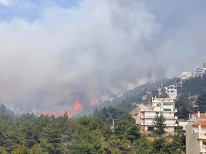 Yunanistan’da Büyük Yangın, Bazı Bölgelerde Tahliyeler Başladı