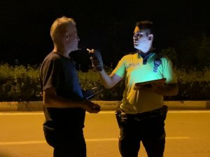 "Dur Bir Polis Arkadaşı Arayacağım" Diyen Alkollü Sürücüye 7 Bin 517 Tl Ceza
