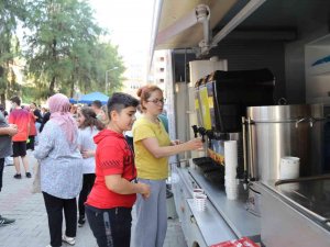 Efeler’den Lgs’ye Giren Öğrencilere Destek