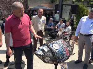 Üsküdar’da Denizde Ve Karada Çevre Temizliği