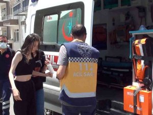 Sınavdan Çıkan Öğrenci Heyecandan Bayıldı