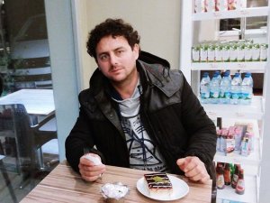 Yangını Söndürmek İsterken Kendi De Yanmıştı, Yaşam Mücadelesini Kaybetti