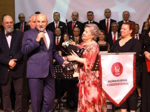 Keçiören Belediyesi Konservatuarı’nda Mezuniyet Coşkusu
