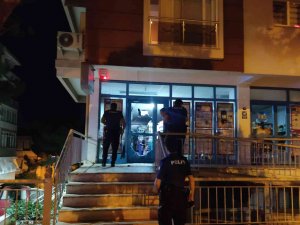 İ̇zmir Polisi Hırsızlara Göz Açtırmıyor