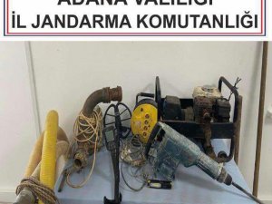 Adana’da Kaçak Kazı Yapan 7 Kişi Suçüstü Yakalandı