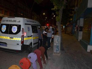 Konya’da Boğazından Ve Göğsünden Vurulan Afganlı Ağır Yaralandı