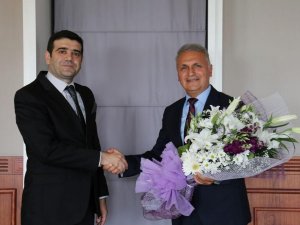 Ankara Müzik Ve Güzel Sanatlar Üniversitesinde Devir Teslim