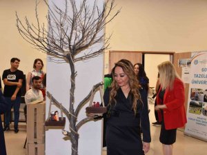 Mtü’de “Sıra Dışı İ̇şler” Mezuniyet Sergisi Açıldı