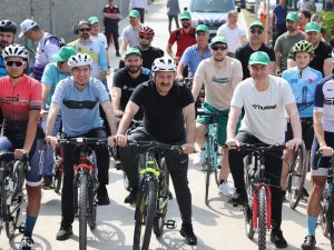 Çevre Haftası İçin Pedal Çevirdiler