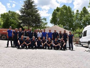 Afad, İtfaiye Personeline Uygulamalı Eğitim Verdi