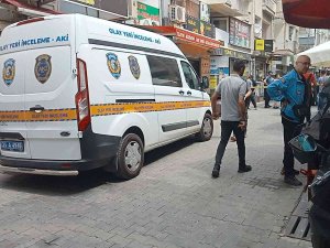 İ̇zmir’de Berbere Silahlı Saldırı: 1 Ölü, 1 Yaralı
