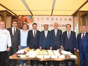 Balıkesir Uluslararası Kahvaltı Festivali’ne Büyük İlgi