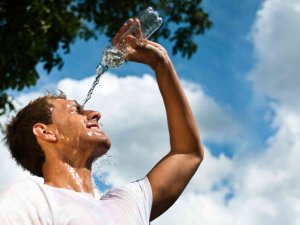 Sıcak Havalar Psikolojinizi Bozabilir