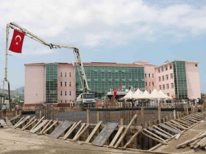 Tekkeköy Anadolu İ̇mam Hatip Lisesi Uygulama Camii’nin Temeli Atıldı