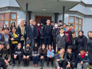 Kars’ta “Geçmişi Kitaplardan Değil, Yaşayanlardan Öğren” Etkinliği