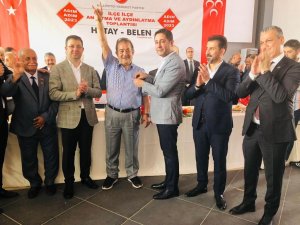 İ̇yi̇ Parti’den İstifa Etti, Mhp’ye Geçti