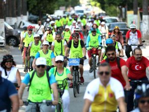 Mersin Büyükşehir Belediyesi, ‘İ̇klim Ve Çevre Şenliği’ Düzenledi