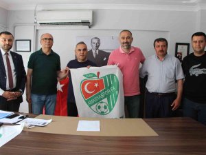 Amasyaspor, Teknik Direktör Hasan Basri Kara İle Anlaştı