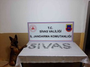 Midesinden 15 Paket Uyuşturucu Çıktı