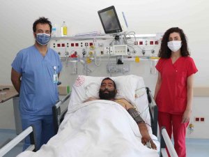 6 Saat Süren Tedavi Yöntemiyle Sağlığına Kavuştu