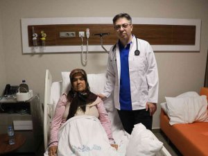 300 Binde Bir Görülen Hastalığa Yakalandı