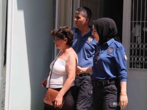 Bir Gün Önce Eşyaları Aşağı Attığı Balkondan Sabah Düşerek Öldü