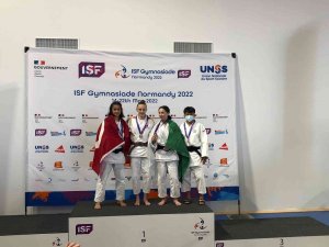 Kağıtsporlu Yıldız, Fransa’dan Gümüş Madalya İle Döndü