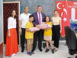 Koca, Şampiyon Öğrencilerle Bir Araya Geldi