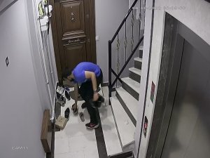 Küçükçekmece’de Bir Hırsız Ayakkabıları Seçerek Çaldı